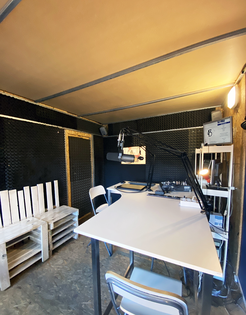 BMradio studio
